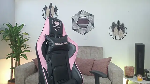 Mayli-x online show from 28, 1, 2025