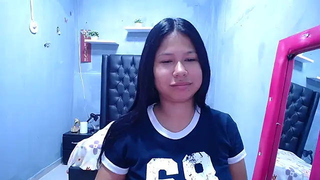 Letty Plugxo online show from 25, 5, 2026