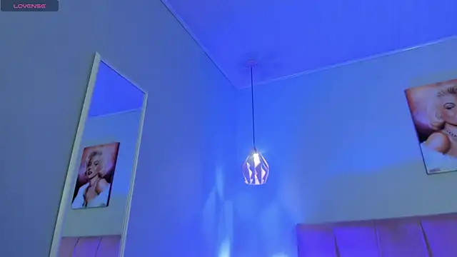 ScarletGV online show from 23, 3, 2026