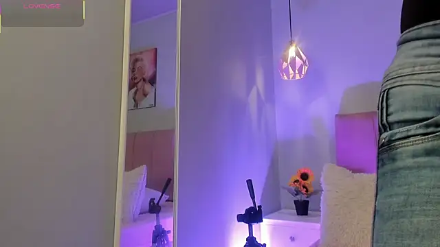 Snapshot of ScarletGV chatting on 19, 1, 2026 ScarletGV online show from 19, 1, 2026