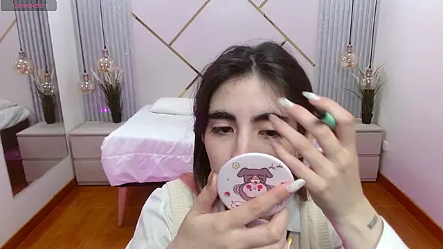 Snapshot of LenaRoses chatting on 17, 9, 2025 LenaRoses online show from 17, 9, 2025