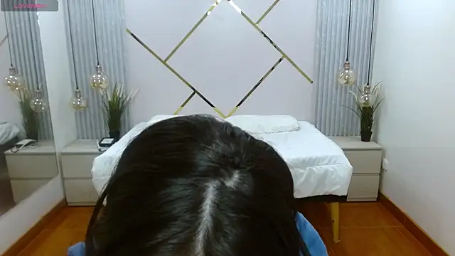 Snapshot of LenaRoses chatting on 25, 9, 2025 LenaRoses online show from 25, 9, 2025