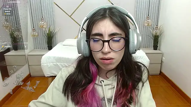 Snapshot of LenaRoses chatting on 20, 9, 2025 LenaRoses online show from 20, 9, 2025