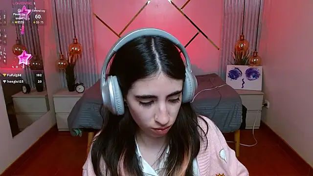 LenaRoses online show from 16, 4, 2026
