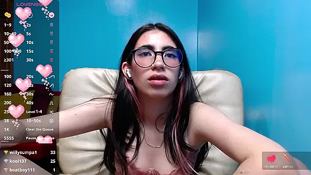 Snapshot of LenaRoses chatting on 2, 12, 2024 LenaRoses online show from 2, 12, 2024