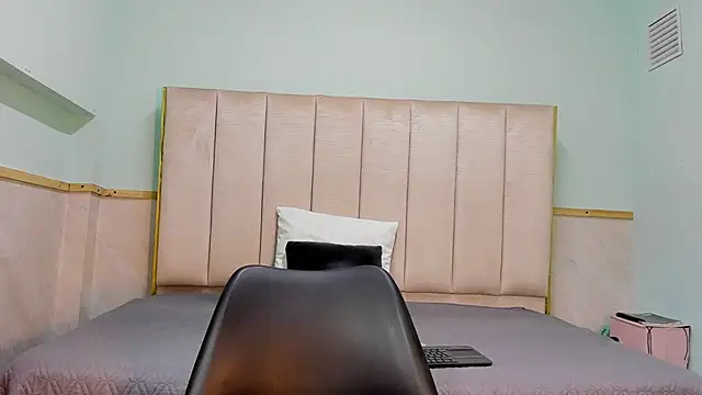 alice greco online show from 20, 3, 2025