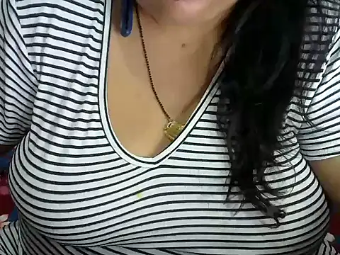 Snapshot of dramebaz_queen chatting on 22, 6, 2026 dramebaz queen online show from 22, 6, 2026