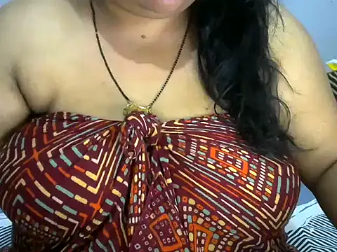 Snapshot of dramebaz_queen chatting on 19, 6, 2026 dramebaz queen online show from 19, 6, 2026