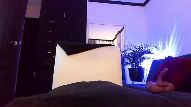 michele watson online show from 28, 11, 2025