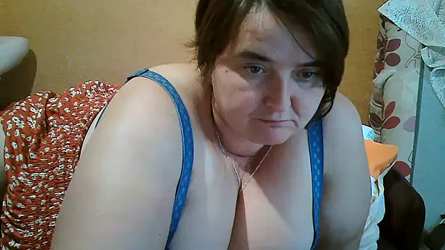 Snapshot of Liluboobs chatting on 2, 10, 2025 Liluboobs online show from 2, 10, 2025