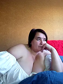 Snapshot of Liluboobs chatting on 31, 10, 2025 Liluboobs online show from 31, 10, 2025