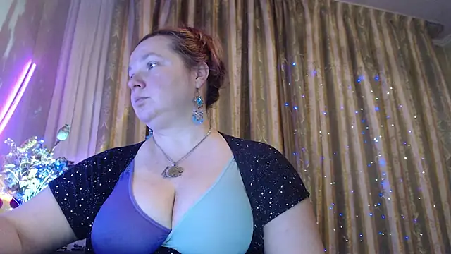 amorelara online show from 6, 7, 2026