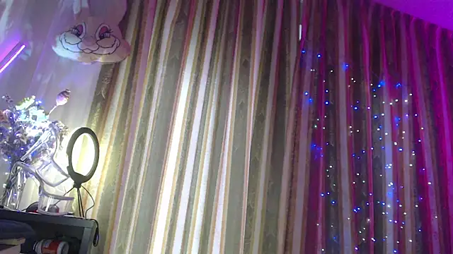 amorelara online show from 12, 7, 2026