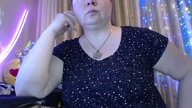 amorelara online show from 5, 7, 2026