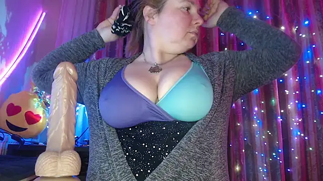 amorelara online show from 9, 7, 2026