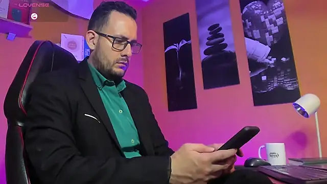 Jerry hot1 online show from 9, 9, 2025