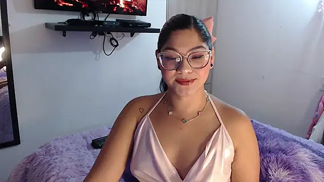 Snapshot of Prins_jazmin chatting on 7, 5, 2026 Prins jazmin online show from 7, 5, 2026