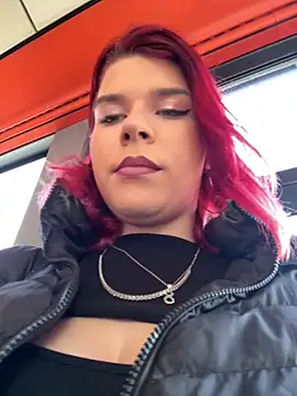 RiriRoseey online show from 4, 3, 2026