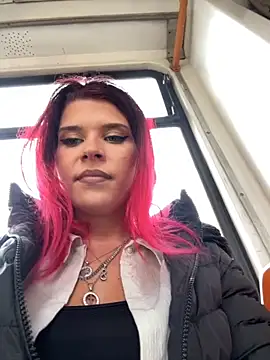 RiriRoseey online show from 5, 11, 2025