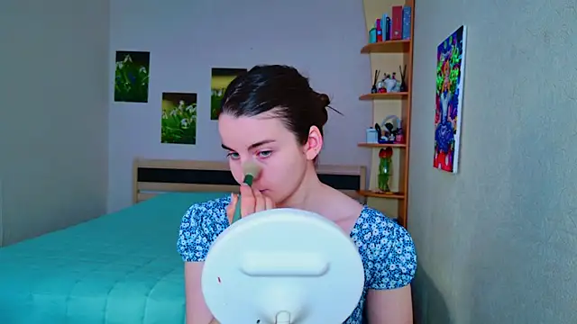 Miss Arwen online show from 10, 3, 2025