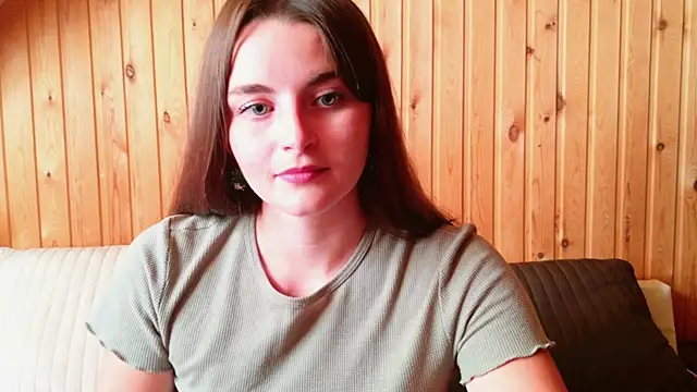 Miss Arwen online show from 5, 4, 2026