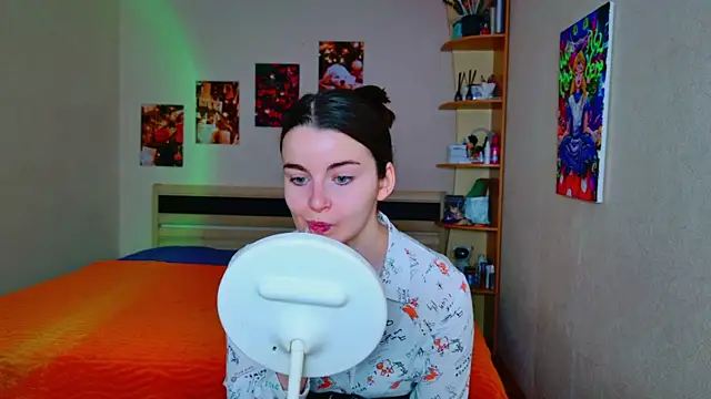 Miss Arwen online show from 28, 2, 2025