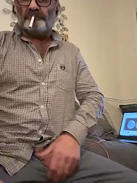 Shyboy817 online show from 5, 12, 2025