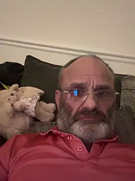 Shyboy817 online show from 29, 10, 2025