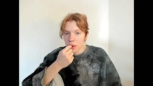 StellaDavis online show from 18, 11, 2025