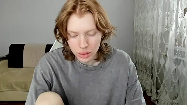 StellaDavis online show from 12, 5, 2026