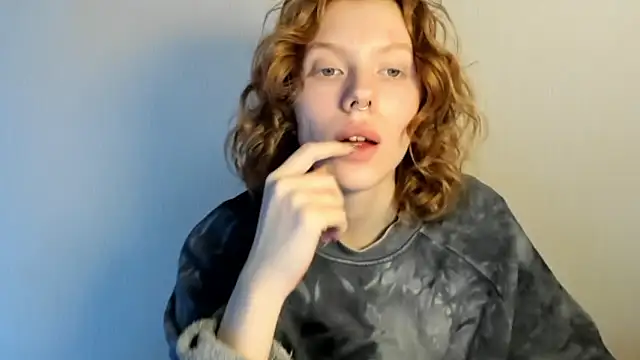 StellaDavis online show from 19, 12, 2025