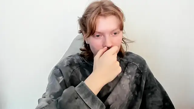 StellaDavis online show from 11, 3, 2026