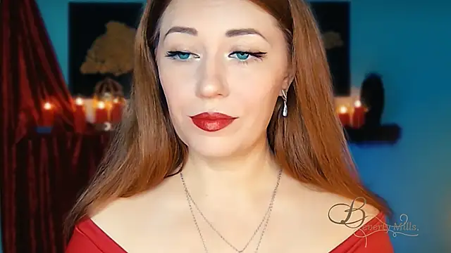 MissBeverlyMills online show from 25, 10, 2025