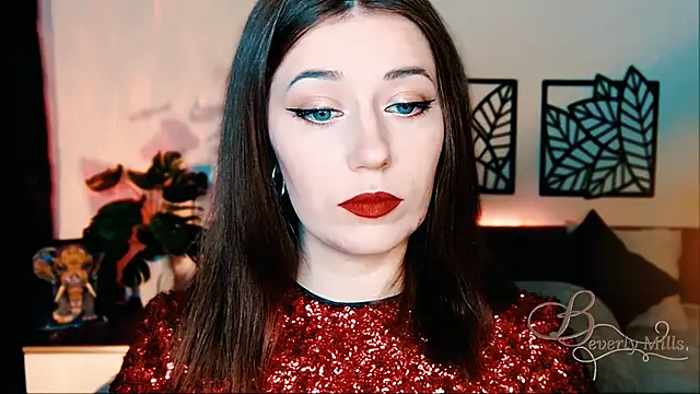 MissBeverlyMills online show from 2, 3, 2025