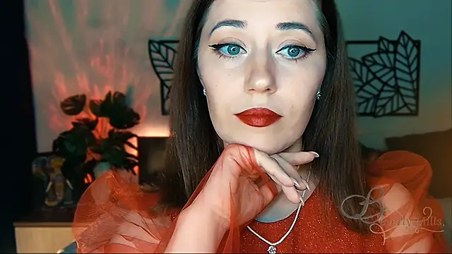 MissBeverlyMills online show from 18, 1, 2025