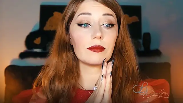 MissBeverlyMills online show from 19, 9, 2025