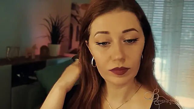 MissBeverlyMills online show from 10, 1, 2026