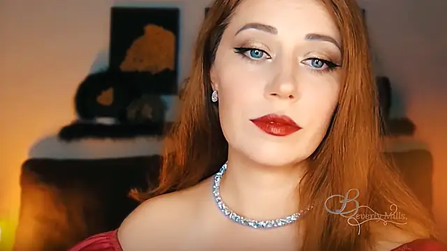 MissBeverlyMills online show from 21, 9, 2025