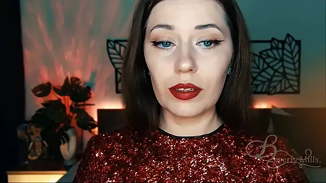 MissBeverlyMills online show from 26, 1, 2025