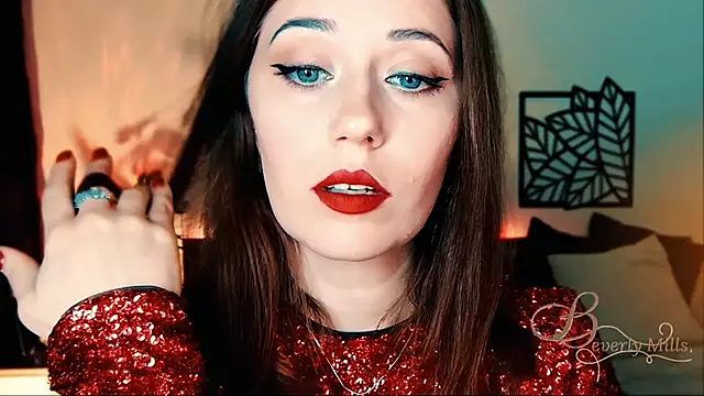 MissBeverlyMills online show from 17, 3, 2025