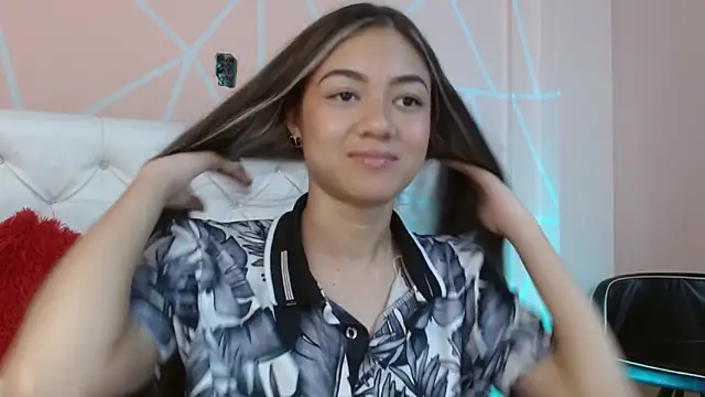 hantonella  online show from 16, 9, 2025