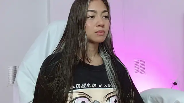 hantonella  online show from 2, 11, 2025