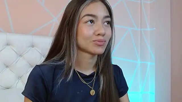 hantonella  online show from 3, 10, 2025