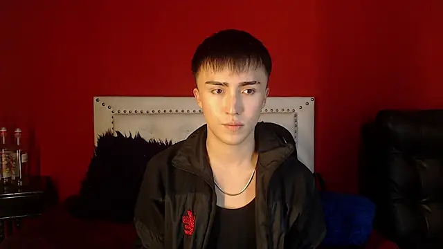 santi-fabulous online show from 5, 3, 2025