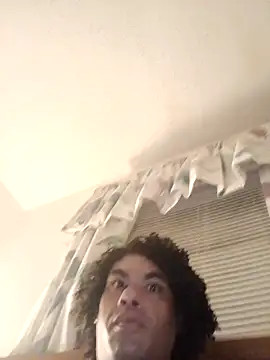 Snapshot of prettyythickk420 chatting on 29, 9, 2025 prettyythickk420 online show from 29, 9, 2025