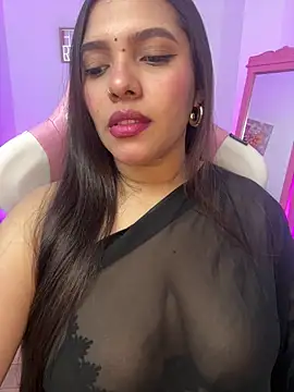 Snapshot of krishaa_ chatting on 24, 4, 2026 krishaa online show from 24, 4, 2026