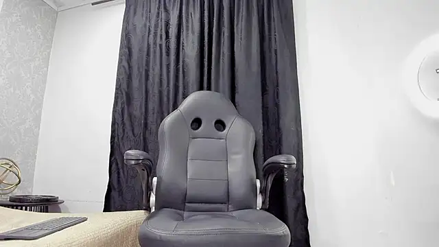 andrew rose  online show from 21, 3, 2025