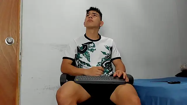 andrew rose  online show from 9, 4, 2026