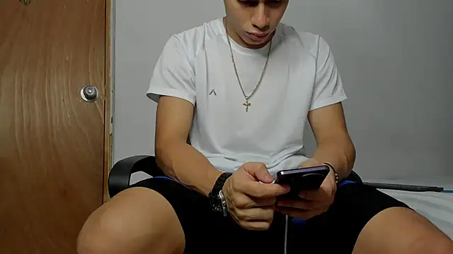 andrew rose  online show from 15, 3, 2026