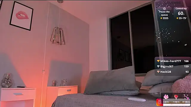 Megan-holly online show from 21, 3, 2025